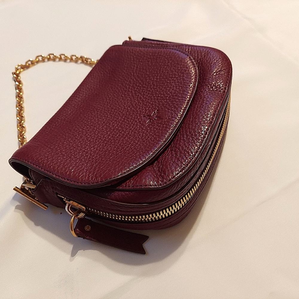 India Hicks Gold chain short handbag burgundy